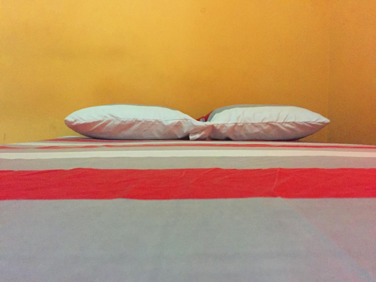 Yaad Hostel Монтего-Бей Екстер'єр фото