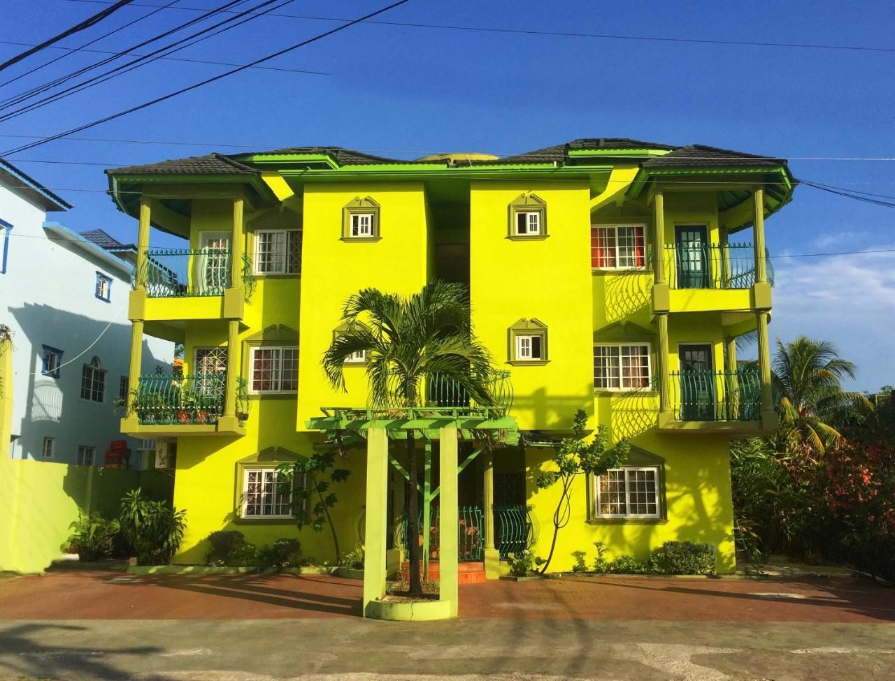 Yaad Hostel Монтего-Бей Екстер'єр фото